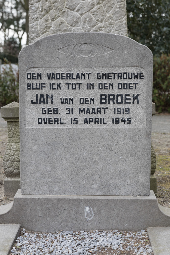 Dutch War Grave Voorthuizen #2