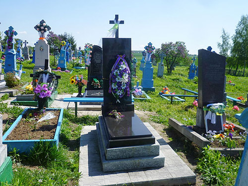 Soviet War Graves Vorotniv