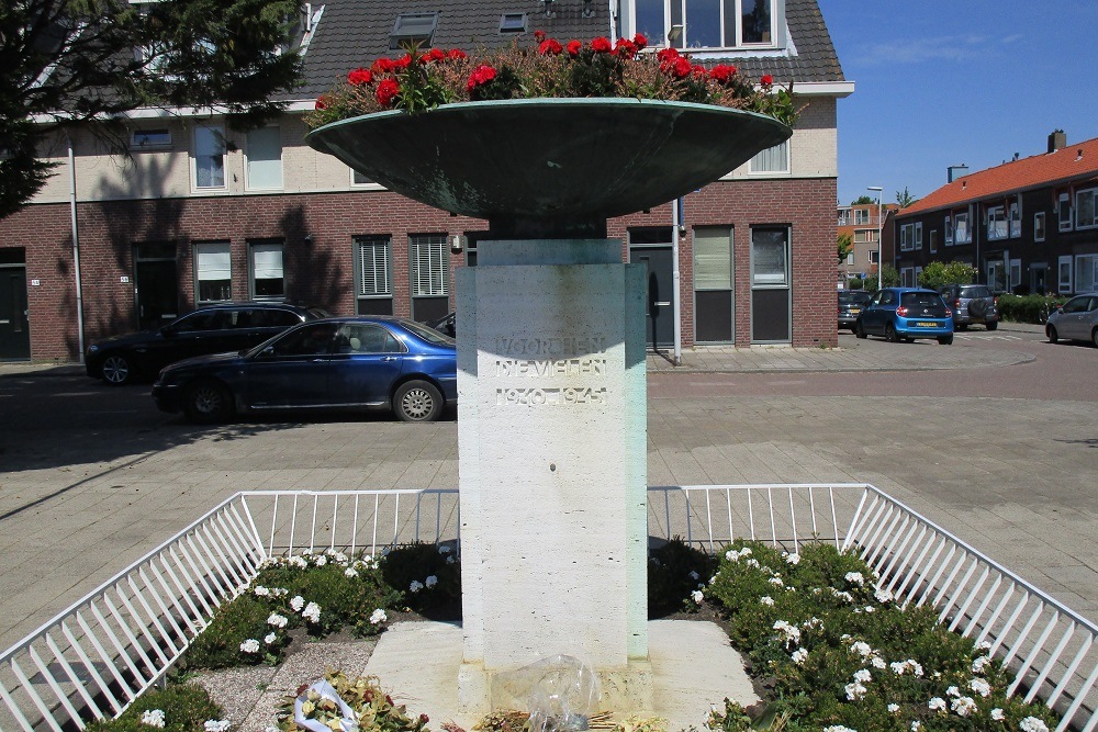 Oorlogsmonument Saenredamplein #4