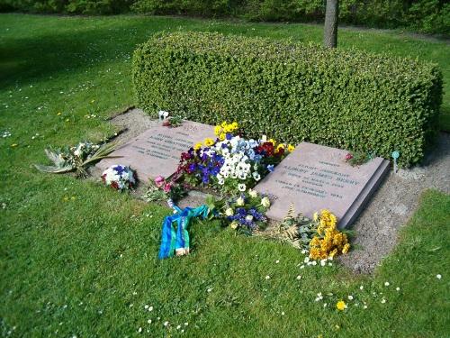 Oorlogsgraven van het Gemenebest Holbaek Ostre Churchyard #1