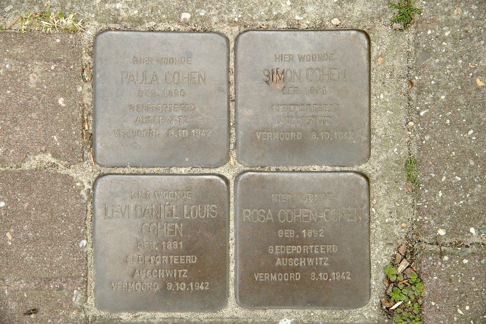 Stolpersteine Parallelweg 1