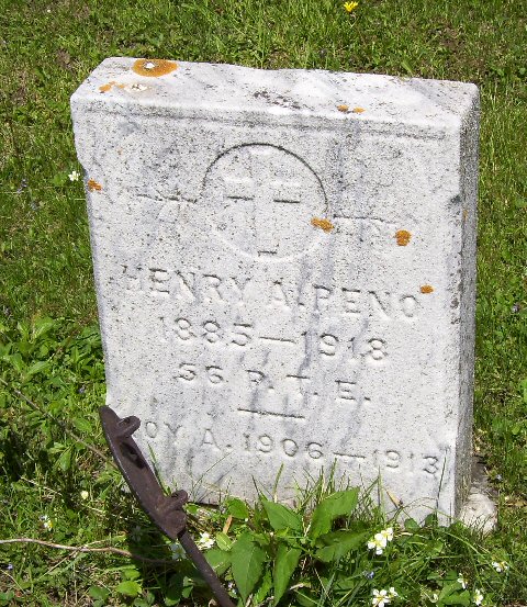 Oorlogsgraf van het Gemenebest Mount Calvary Cemetery #1