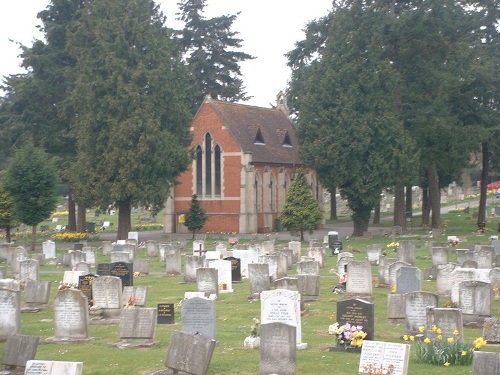 Commonwealth War Graves Shaw Cemetery