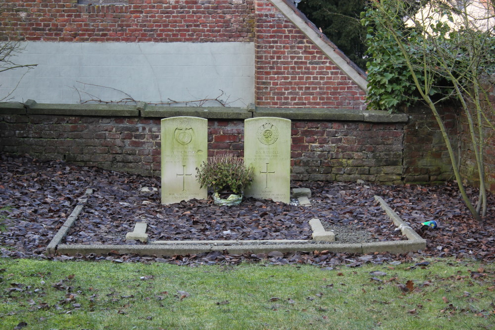 Commonwealth War Graves Sint-Lievens-Esse #1