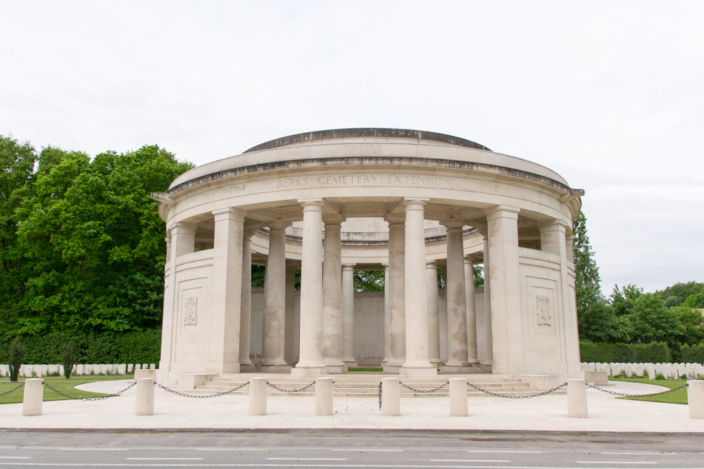 Ploegsteert Memorial