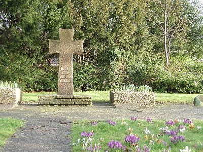 Oorlogsmonument Rellingen #1