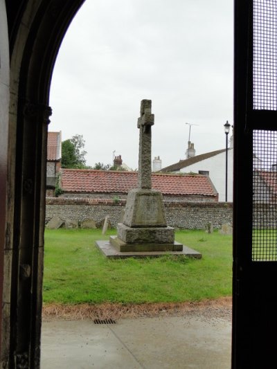 Monument Eerste Wereldoorlog Holy Trinity and All Saints Church #1