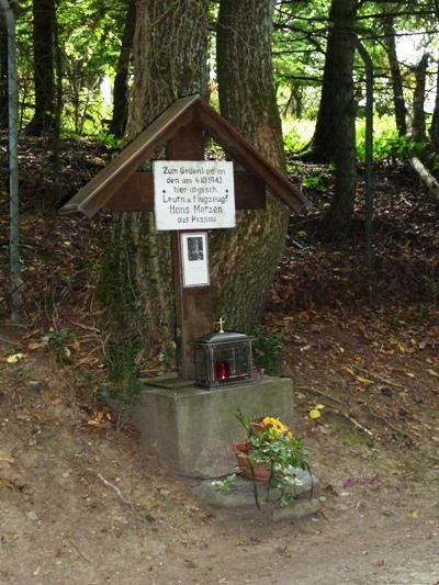 Remembrance Cross Hans Metzen #1