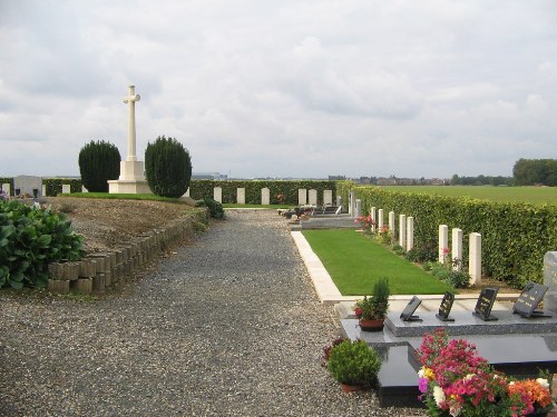 Commonwealth War Graves Blangy-Tronville #1