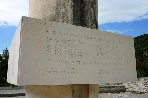 Oorlogsmonument Zaostrog #2