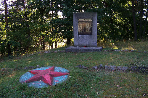 Partizanenmonument 1945 #1