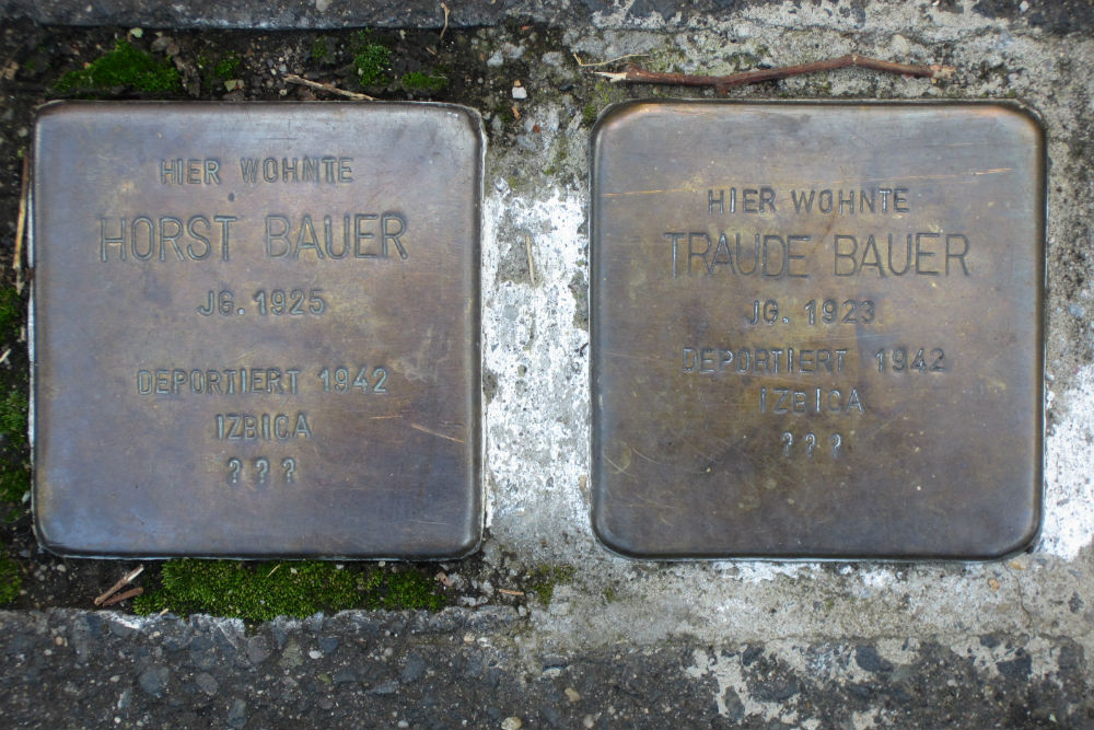 Stolpersteine Kanzler-Strzel-Strae 12