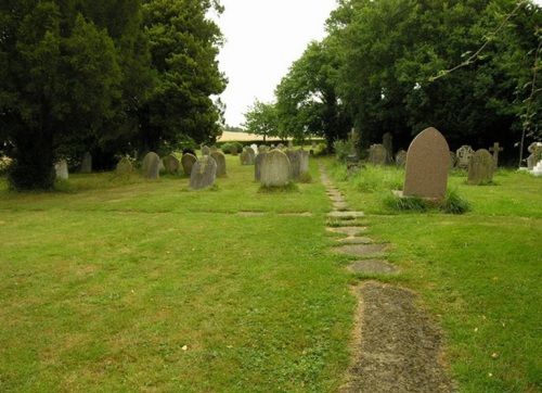 Commonwealth War Graves St Peter Churchyard #1