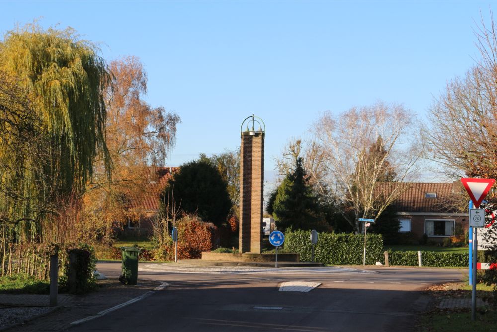 Oorlogsmonument Zoelen #3