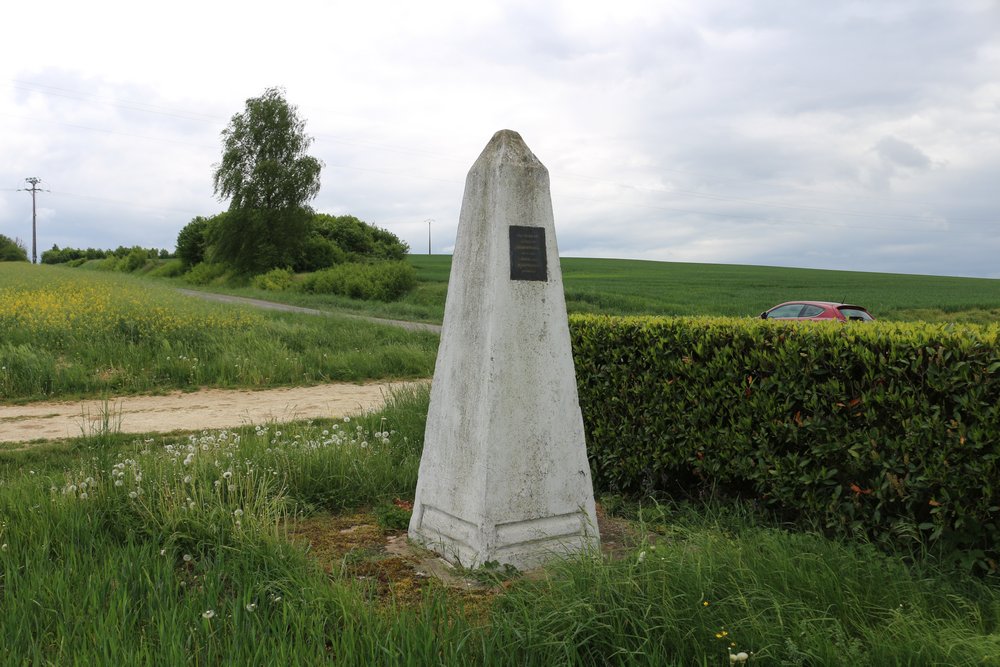 Monument Majoor James D. Rivet #4