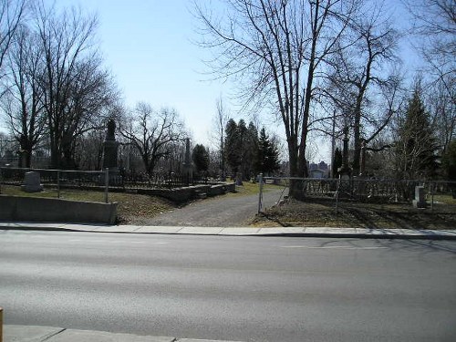 Oorlogsgraven van het Gemenebest St. James's Cemetery