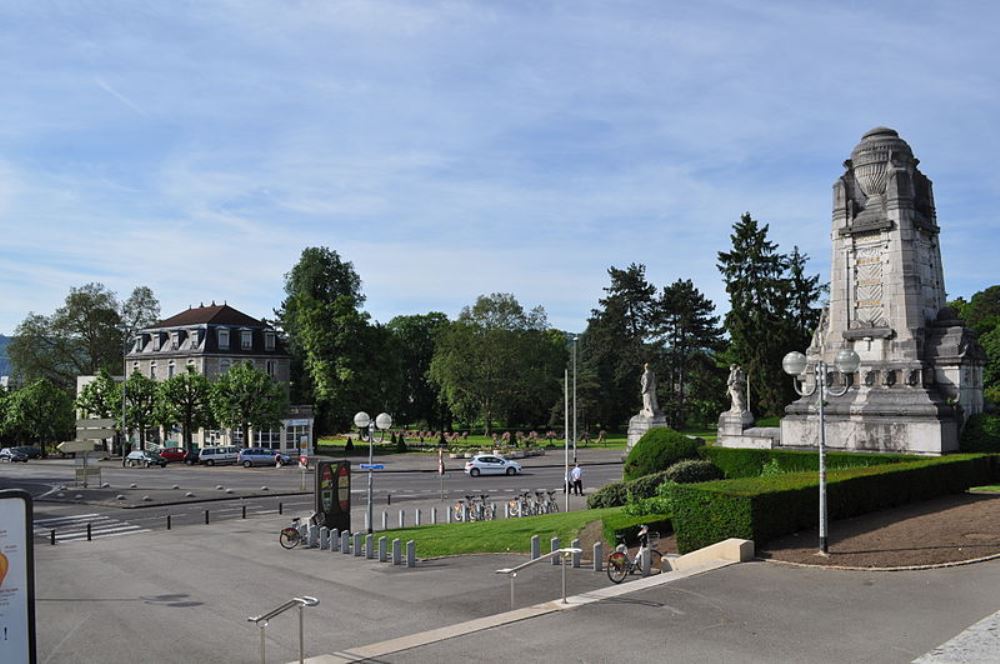 Oorlogsmonument Doubs #1