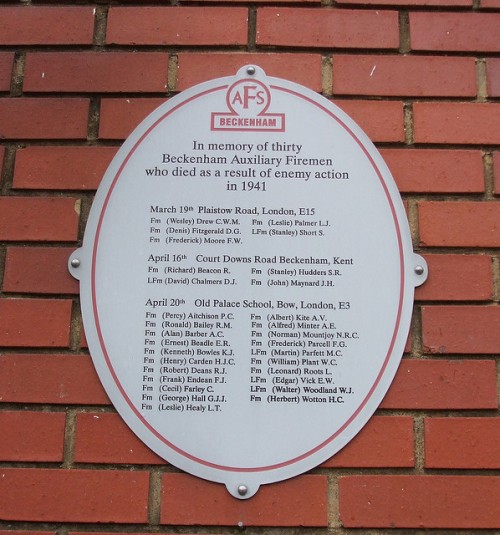 Memorial Killed Firemen Beckenham Fire Station