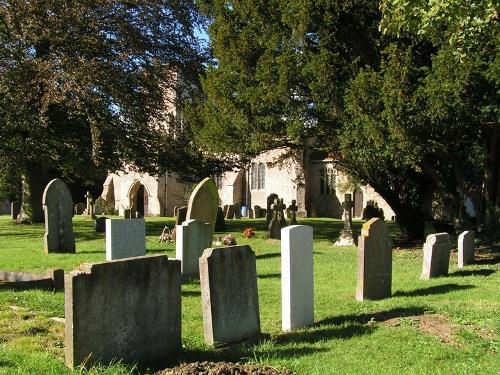 Oorlogsgraf van het Gemenebest St. Mary Churchyard #1