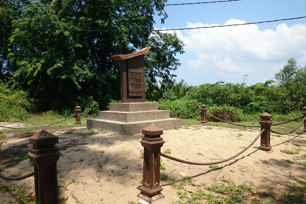 Memorial Invasion Beach Kota Bharu #2