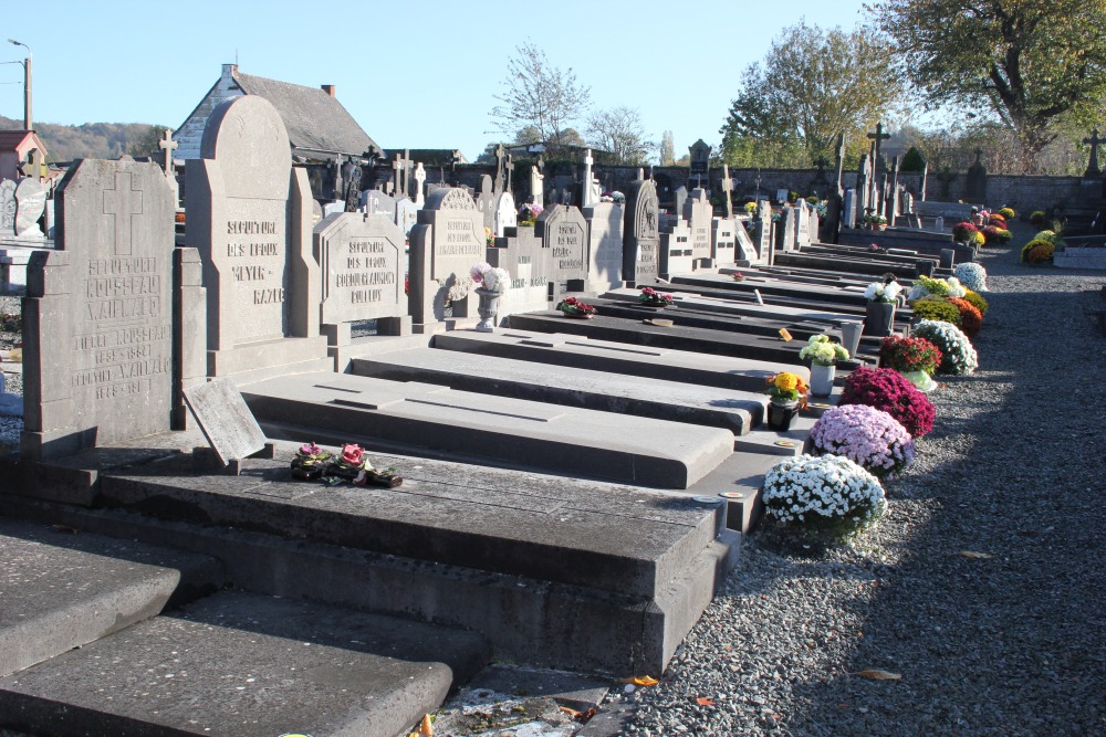 Belgian Graves Veterans Saint-Sauveur #2