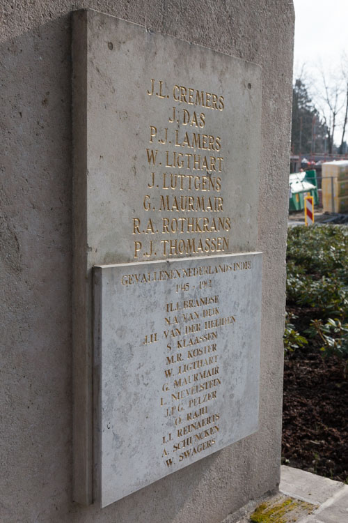 War Memorial Nieuwenhagen #3