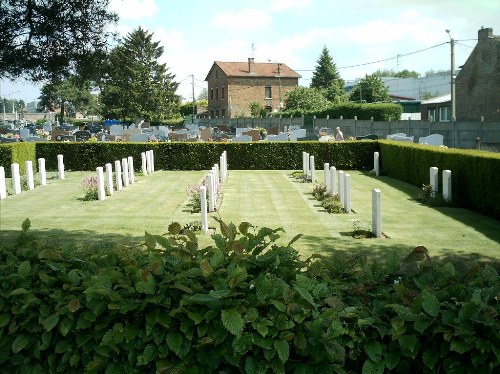 Oorlogsgraven van het Gemenebest Le Quesnoy Extension #1