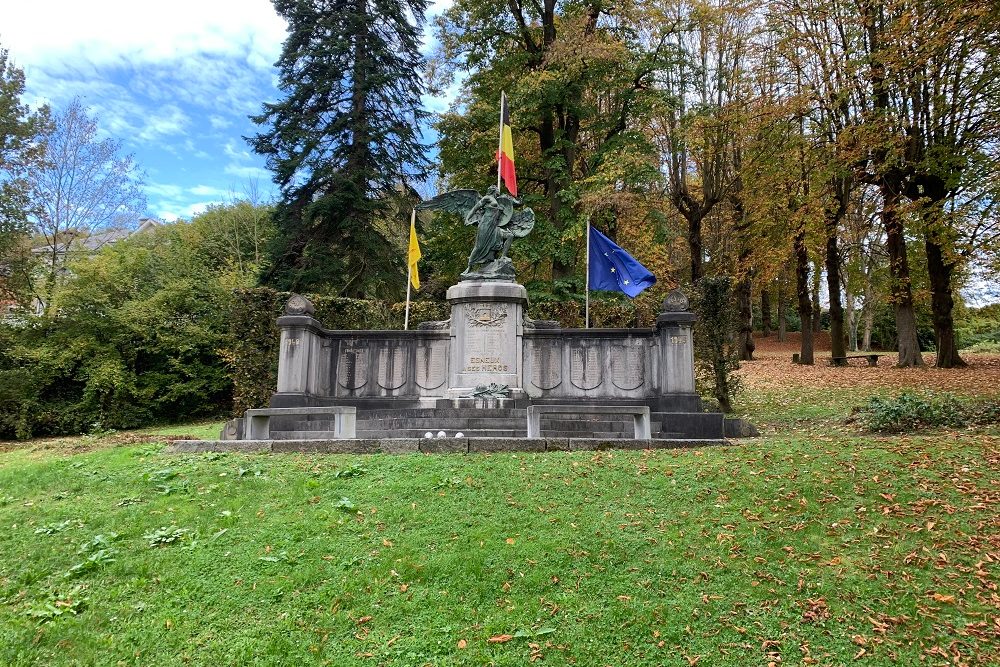 Oorlogsmonument Esneux #1