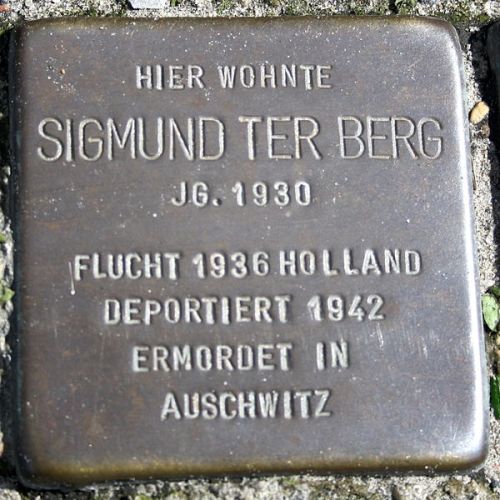 Stolpersteine Dwoberger Strae 104 #3