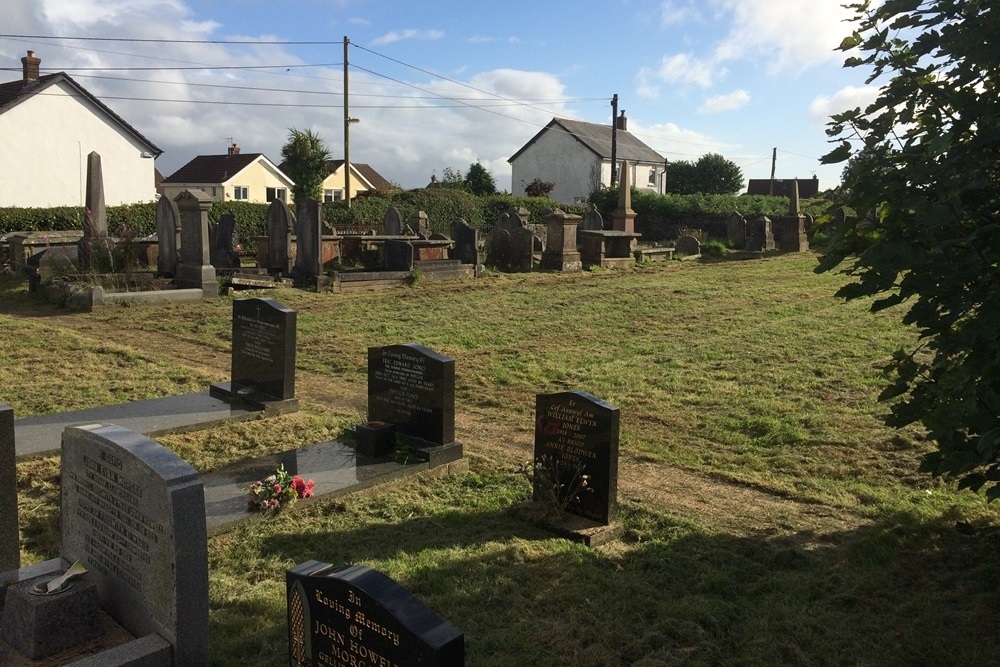 Oorlogsgraf van het Gemenebest Bryntirion Calvanistic Methodist Chapelyard #1