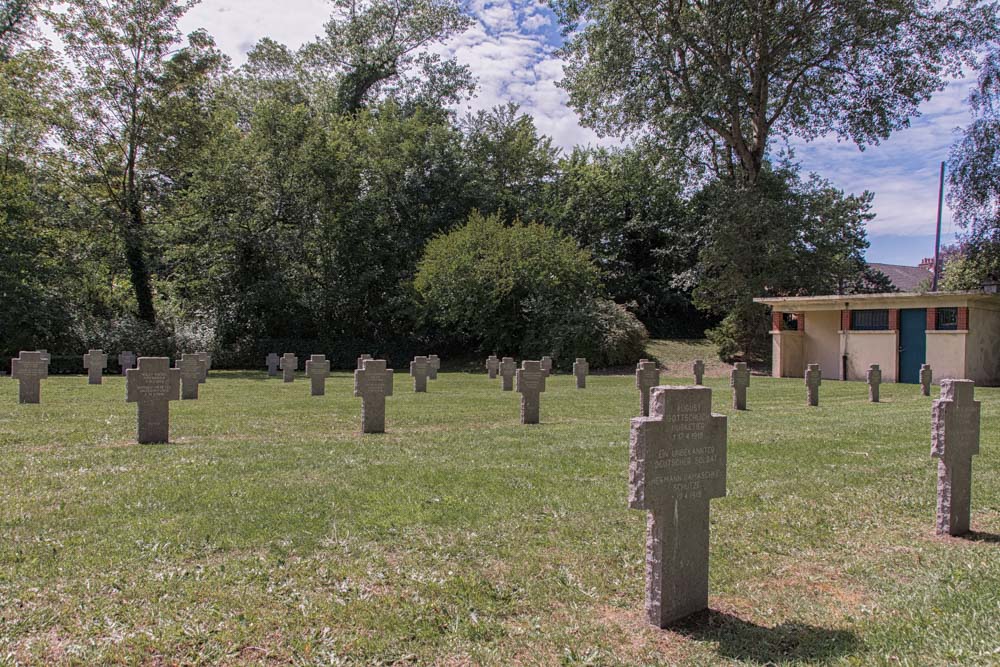 Franco-German War Cemetery Zuydcoote #6
