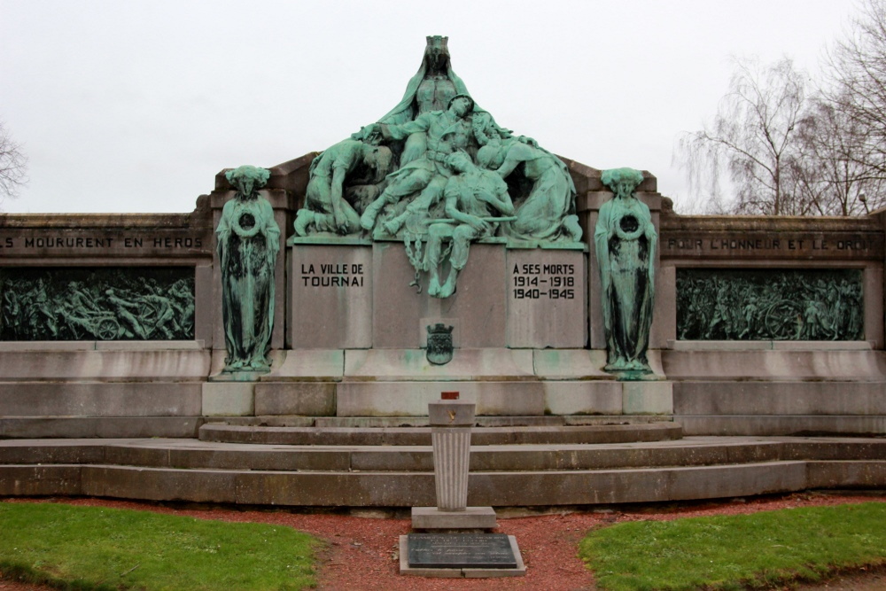 Oorlogsmonument Tournai #3