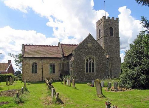 Commonwealth War Graves All Saints Churchyard