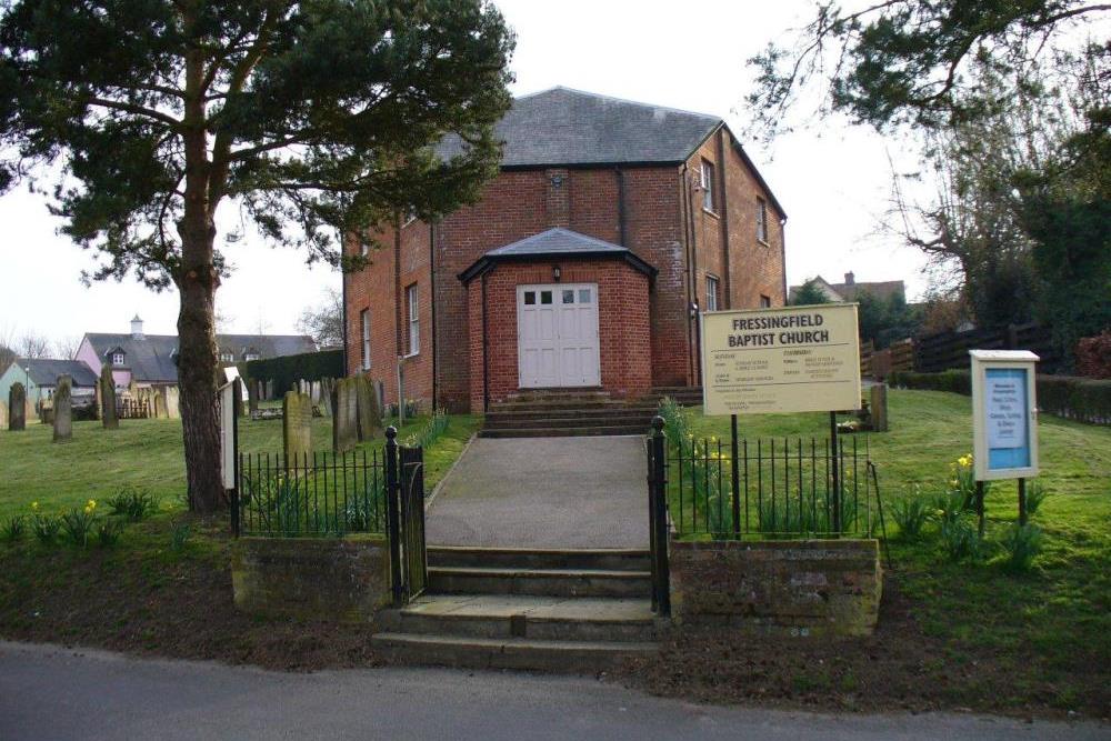 Oorlogsgraf van het Gemenebest Fressingfield Baptist Chapelyard