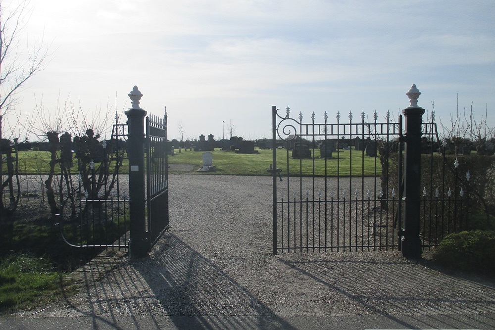 Dutch War Grave Municipal Cemetery Sint Jacobiparochie #1