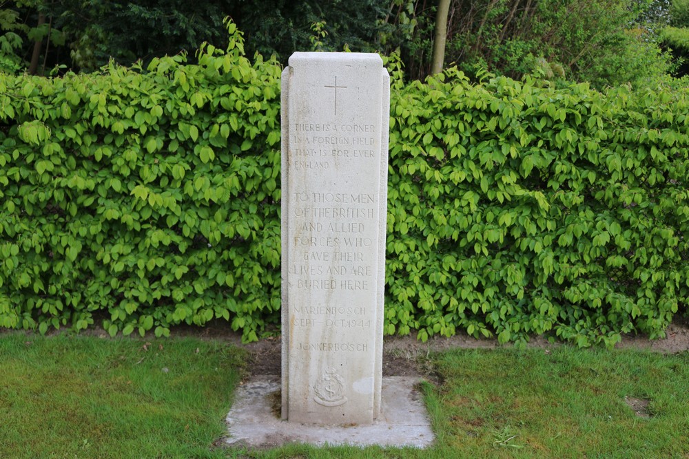 Monument Oorlogsbegraafplaats Jonkerbos