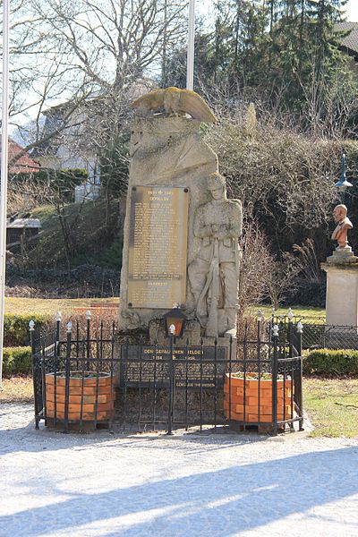 Oorlogsmonument Thenneberg #1