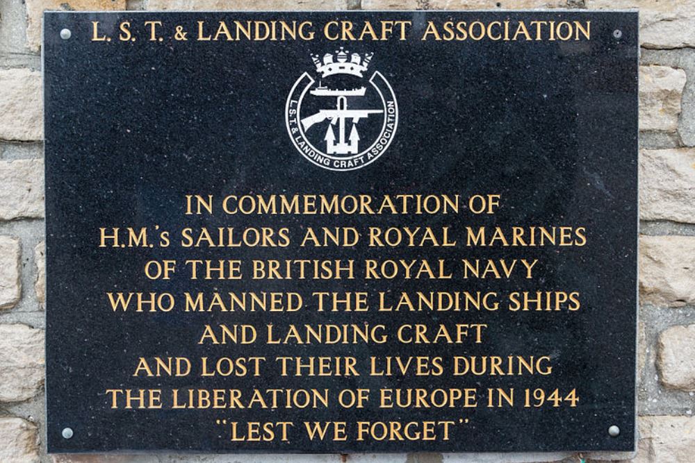Memorials Arromanches-les-Bains #1