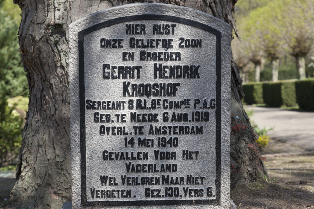 Dutch War Graves Neede General Cemetery #1