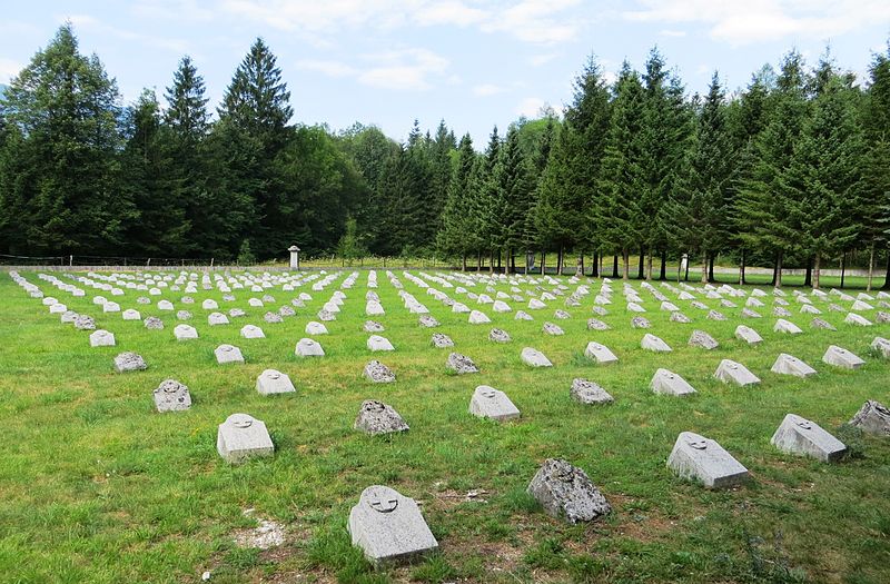 Oostenrijks-Hongaarse Oorlogsbegraafplaats Bovec