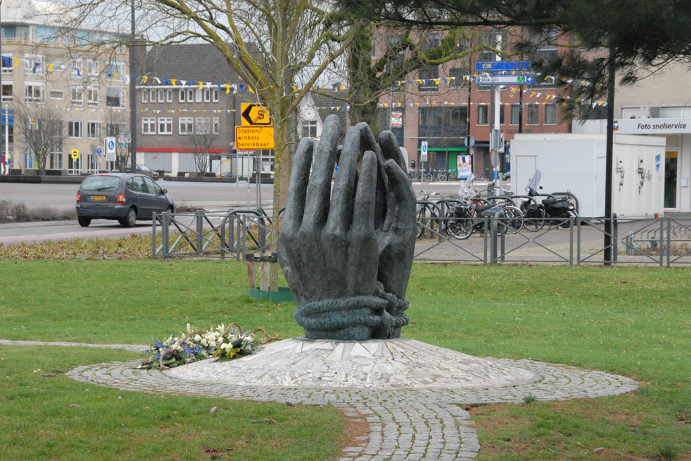 Liberation Memorial Doetinchem #2