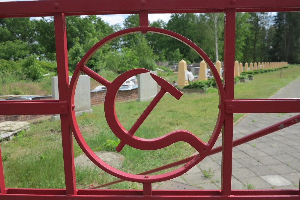 Soviet War Cemetery Forst #2