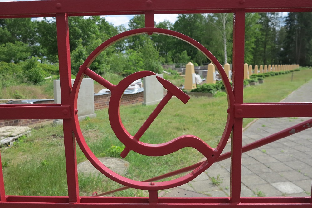 Soviet War Cemetery Forst #2