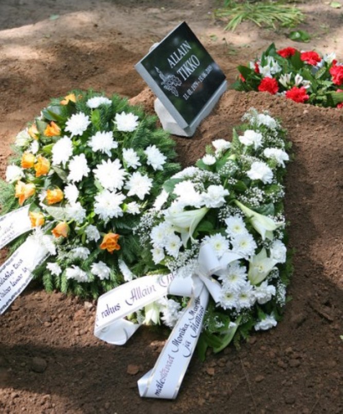 Estonian War Grave Kpu Cemetery