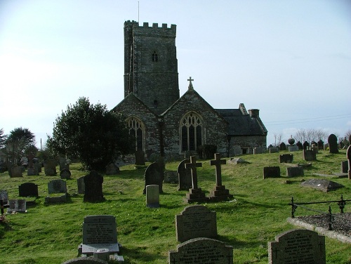 Commonwealth War Grave St. Mary Churchyard #1