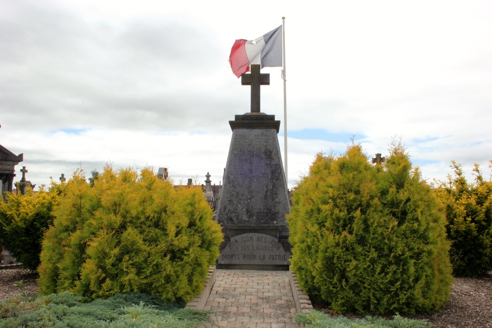 Oorlogsmonument Begraafplaats Comines