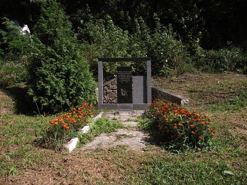 Monument Heldhaftige Burgers Makariv