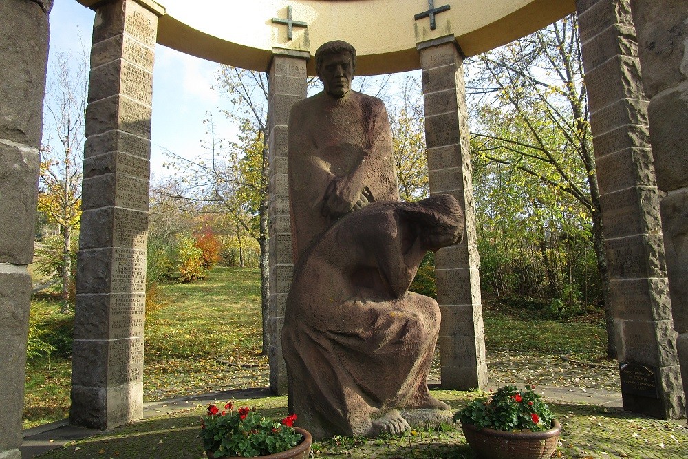 Oorlogsmonument Konz #5