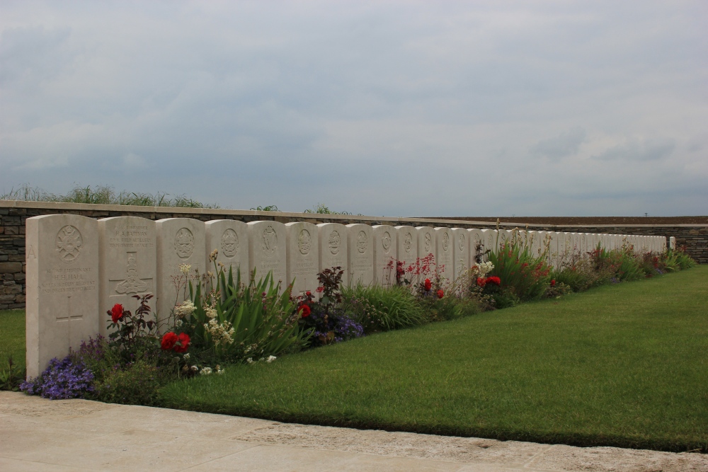 Oorlogsbegraafplaats van het Gemenebest Sunken Road #2