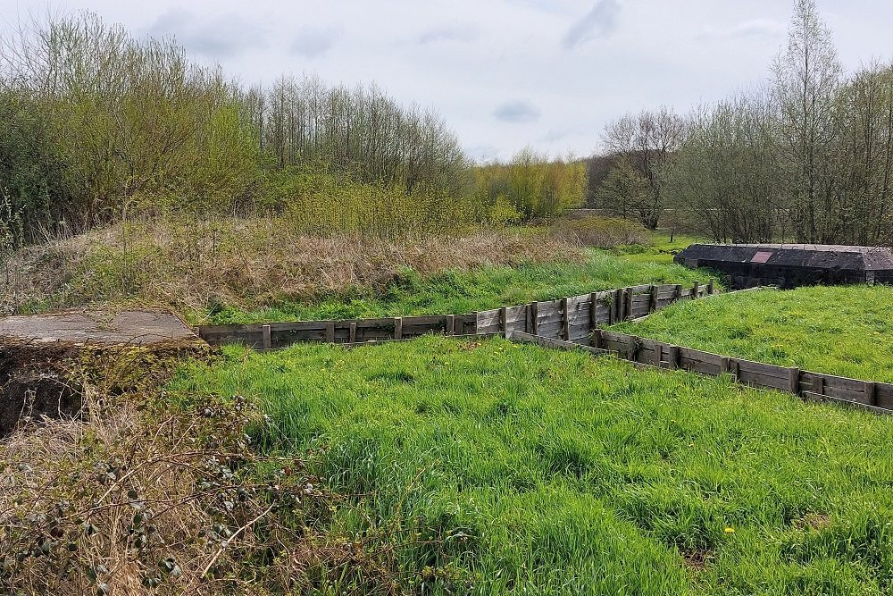 Trench Replica Peel-Raamstelling #4